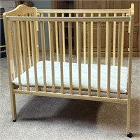 Folding Portable Wooden Baby Crib