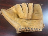 JC Higgins Baseball Glove