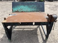 Heavy metal work bench w/ Record No. 6 Vise