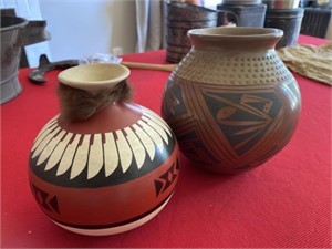 (2) Pieces Contemporary Southwestern Pottery