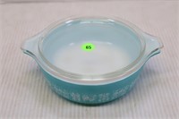 PYREX AMISH BUTTERPRINT 471 CASSEROLE DISH WITH