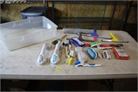 Squeegees, brushes, glove kit