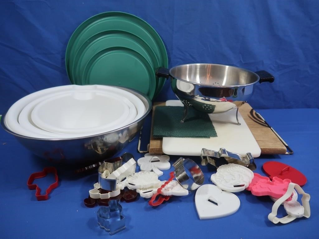 Colander, Cutting Board, Mixing Bowl,Cookiecutters