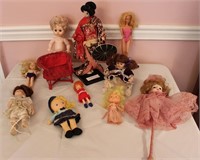 10 Dolls and 1 doll bench:  12" Barbie/ 6"