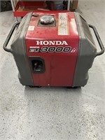 Honda inverter EU 3000 generator