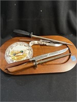 CHEESE PLATE AND CARVING SET