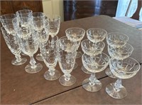 18 PC SET OF CRYSTAL STEMMED PATTERN GLASS