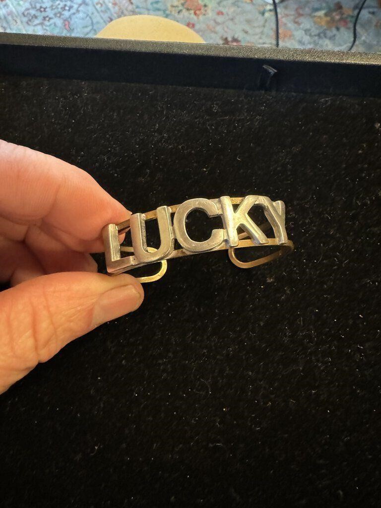 LUCKY Cuff