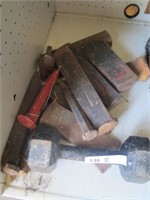 LOT OF WOOD SPLITERS AND WEIGHT