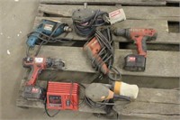 (2) ORBITAL SANDERS WITH (2) ELECTRIC DRILLS, ALL