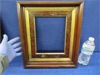 antique shadowbox frame (holds 8x10 picture)