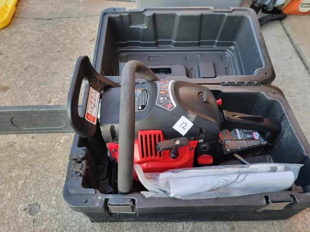 Craftsman Chainsaw w/ Carrying Case & Bar Cover
