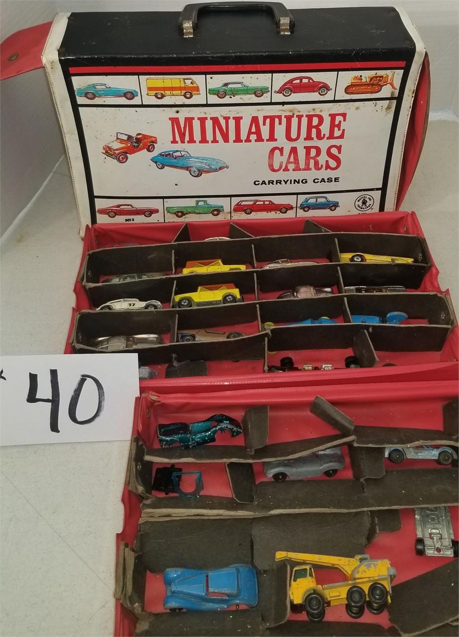 1966 Miniature Cars & Carrying Case