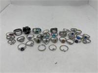 Costume rings, assorted sizes