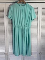 VINTAGE BLAIR DRESS SIZE 18 1/2