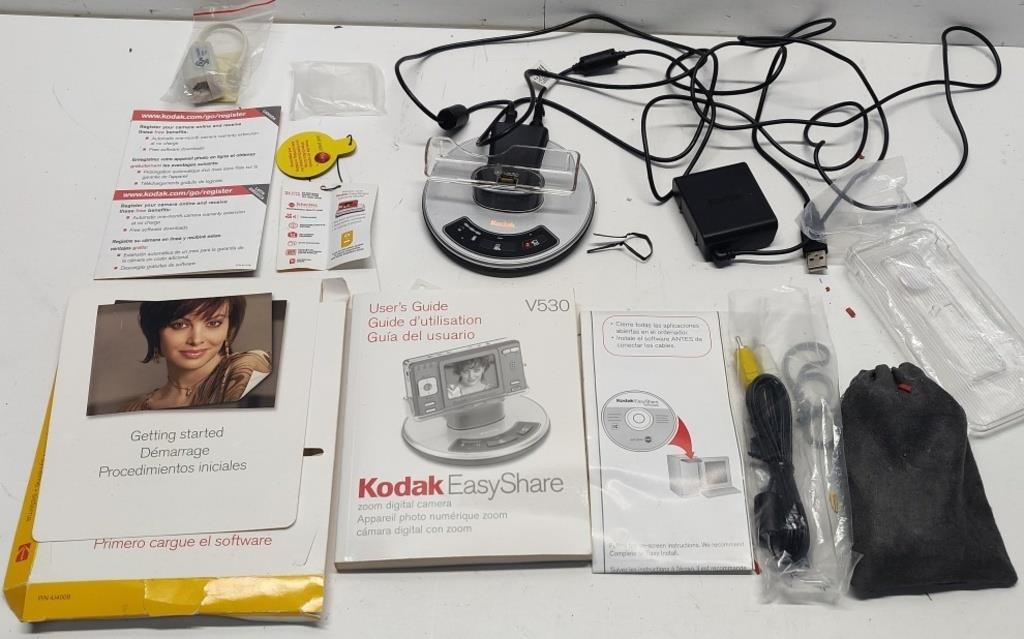 Kodak Easyshare V530 w/ All Accessories & Manuals