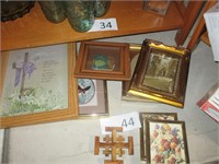 Asst Picture Frams, Wood Decor Piece