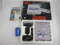 Console Nintendo SuperNES mint avec boîte+