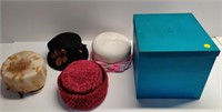 LOT OF ANTIQUE WOMANS HATS