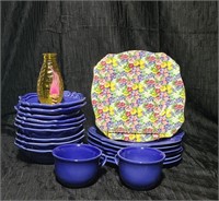 18pc. Blue & Yellow Dish Set