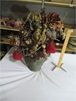 set of vases with floral/angel arrangement