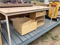 TABLE AND DRAWER UNITS