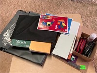 Sketch Pads, Artist Canvas & Art Carrying Bags