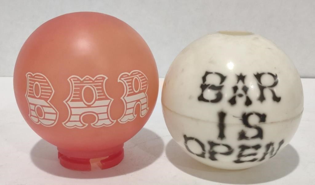 Plastic "Bar" (1.5") & "Bar is Open" (1") Globe