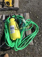 D1 (2) garden hoses and weed sprayer