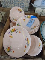PARTIAL SET OF CHINA IN FLAT
