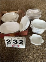 Corningware casserole & baking dishes w/ lids