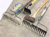 Garden Rakes - Hoe - Axe - Storage Hooks