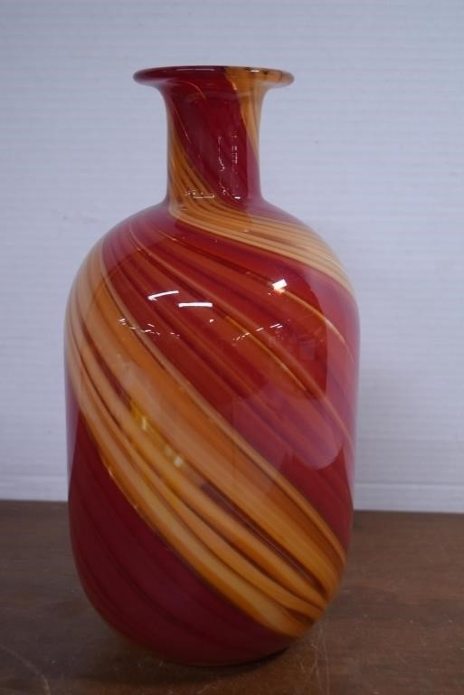 Beautiful Hand Blown Glass Swirl Vase 12"