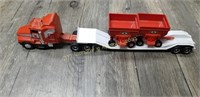 Kory tractor trailer 1/64 scale model, John Deer