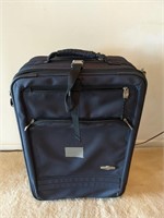 American Tourist Microlite Suit Case