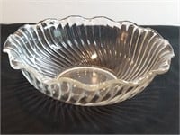 Vintage Hocking Swirl Ruffled Rim Serving Bowl