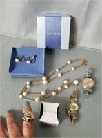 Lot of Miscellaneous Jewelry -16in Avon