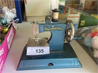 ANTIQUE KAY & EE SEW MASTER TOY