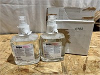 New Gojo 2pk foaming hand soap refills