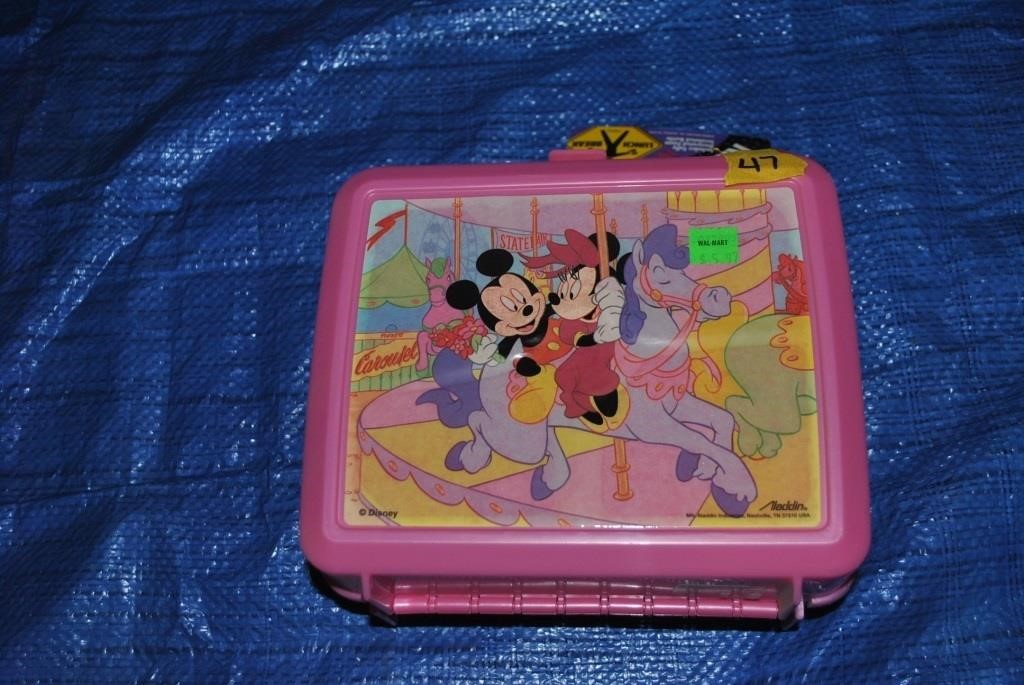 plastic mickey and minnie mouse lunchbox new