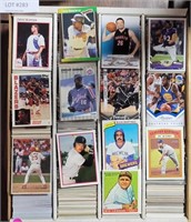 APPROX 3200 ASSORTED SPORTS TRADING CARDS