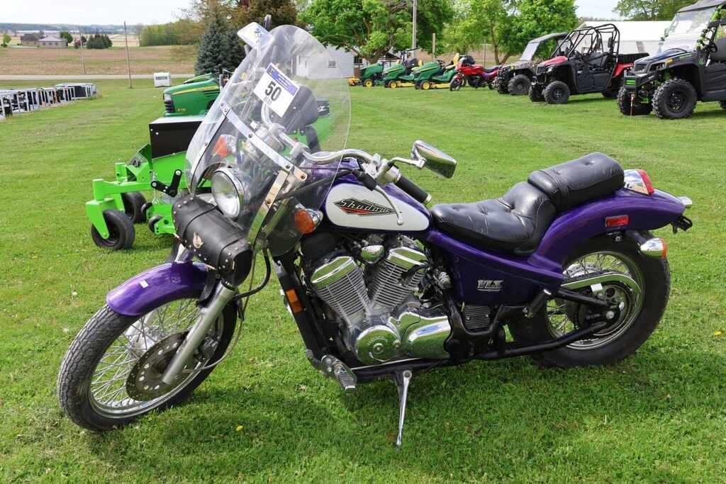 1996 HONDA SHADOW VLX MOTORCYCLE