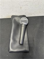 SHURE SM48 microphone with case