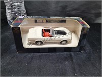 NewRay Diecast Blk  White