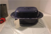 SMALL ENAMELWARE ROASTER 6X13