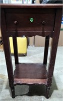 Vintage Nightstand/Parlor table