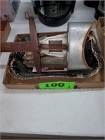 STEREOSCOPE VIEWER & CARDS