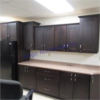 Complete kitchen counter & wall cabinets