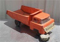 Marx orange dump truck