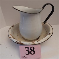 ENAMELWARE PITCHER AND BOWL 10X12